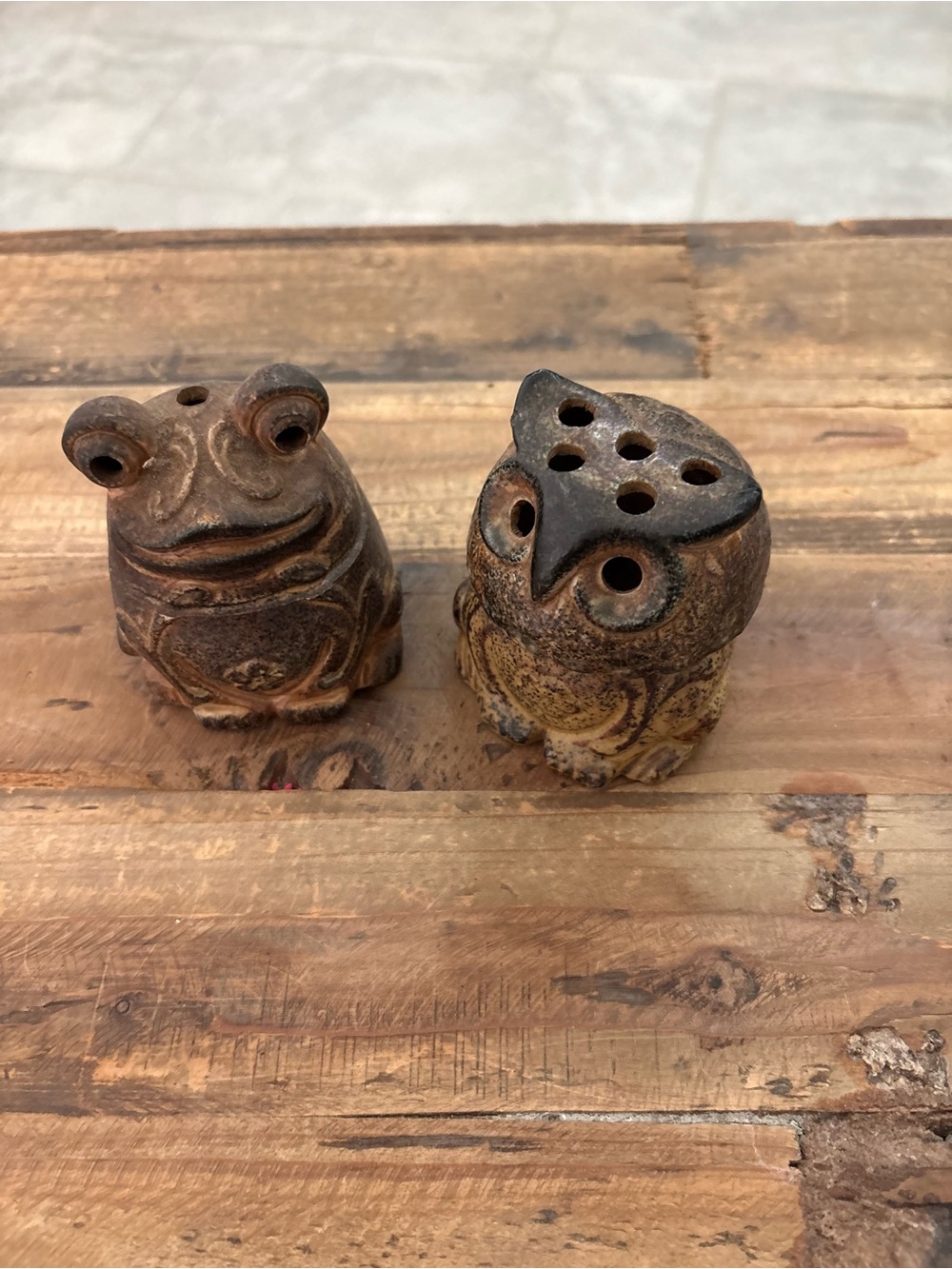 Home Accents Brown Ceramic Incense Burner Frog and Owl Figurine Set